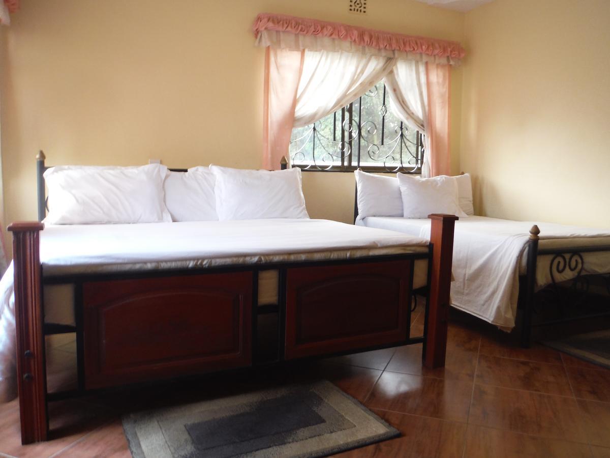 Bright Star Hotel Arusha Esterno foto