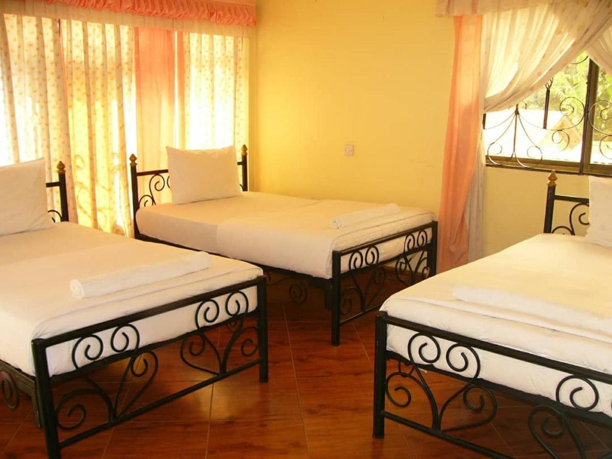 Bright Star Hotel Arusha Esterno foto