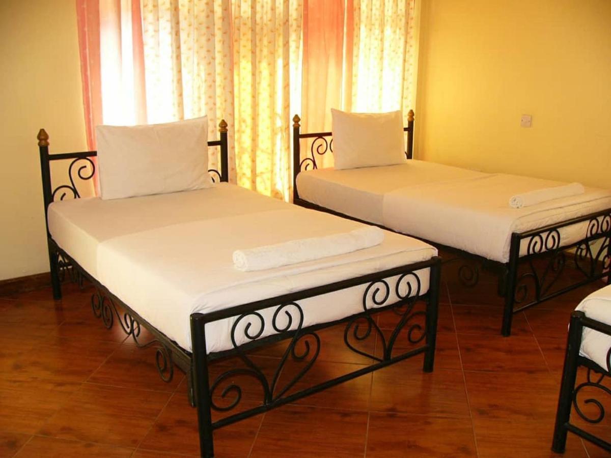 Bright Star Hotel Arusha Esterno foto